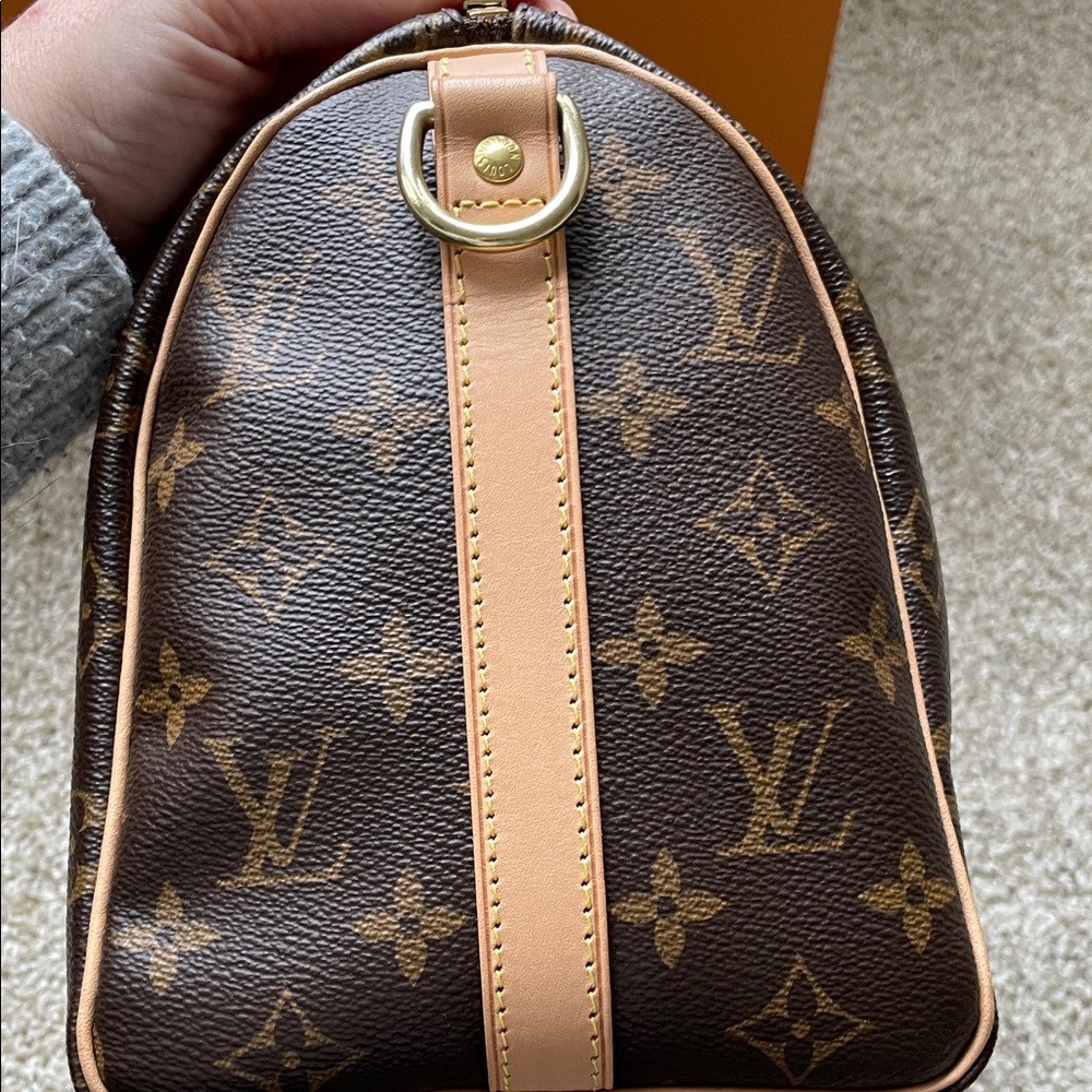 Louis Vuitton Monogram Canvas Speedy 25 Bandoulière with Natural Vachetta Trim - Picture 3 of 15